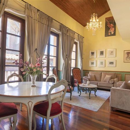 Las Mansiones De Constitucion Apartamentosmalagamanagement Exteriér fotografie