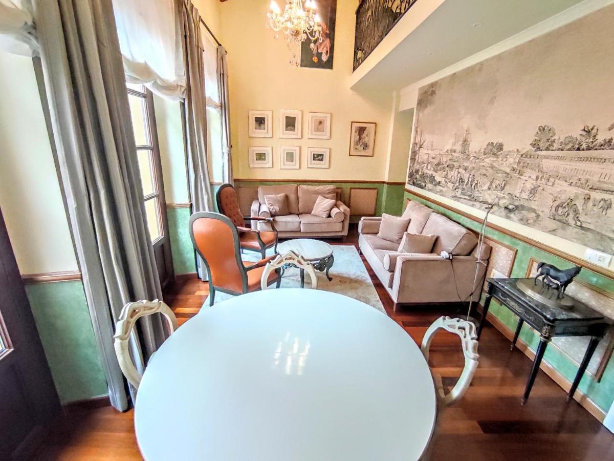 Las Mansiones De Constitucion Apartamentosmalagamanagement Exteriér fotografie